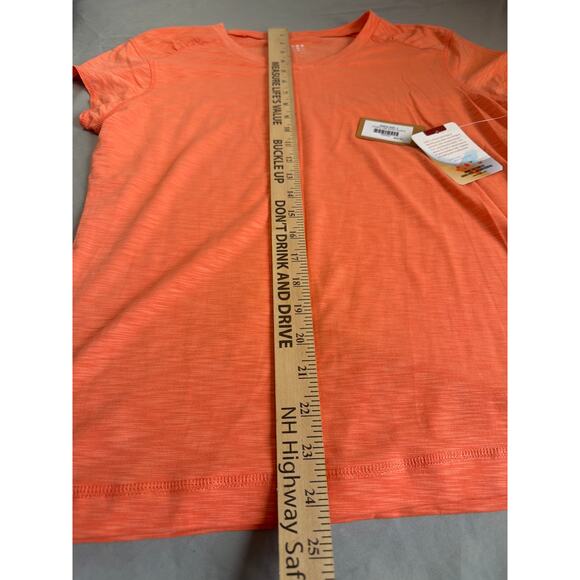 Title Nine Double Time Short Sleeve top women's size L NWT - Picture 5 of 7